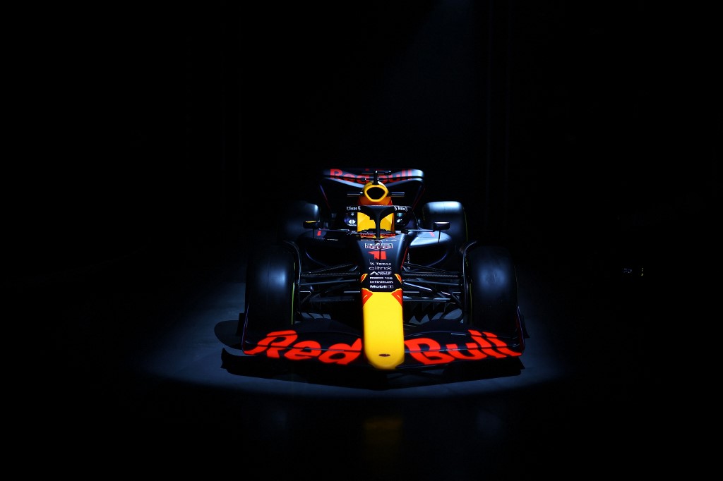 Red Bull presenta el RB18, el coche con el que competirá ‘Checo’ Pérez en la F1
