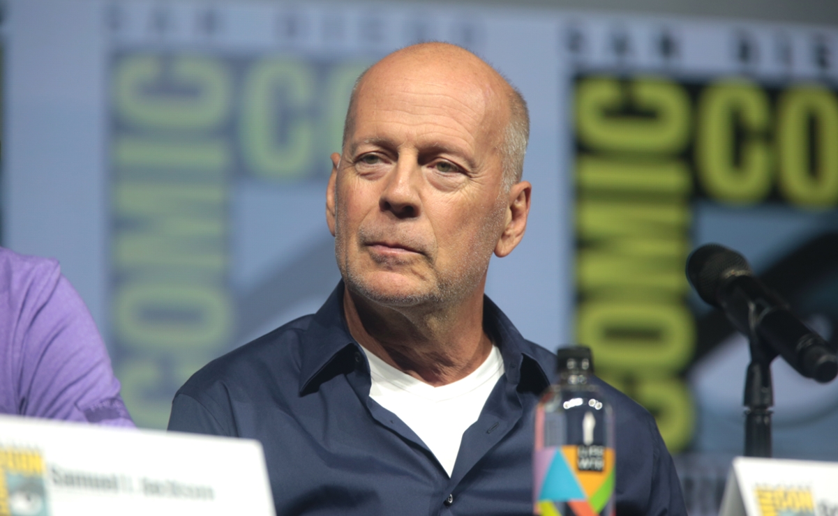 Bruce Willis se retira de la actuación por padecimiento en el cerebro