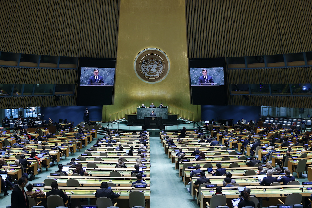 La Asamblea General de la ONU exige a Rusia retirar sus tropas de Ucrania