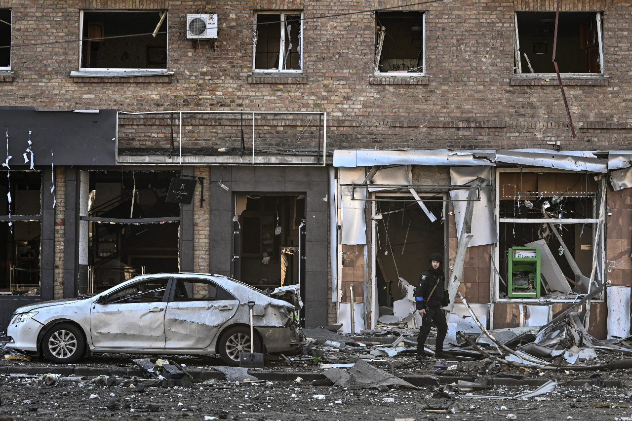 Rusia y Ucrania retoman negociaciones en medio de bombardeos
