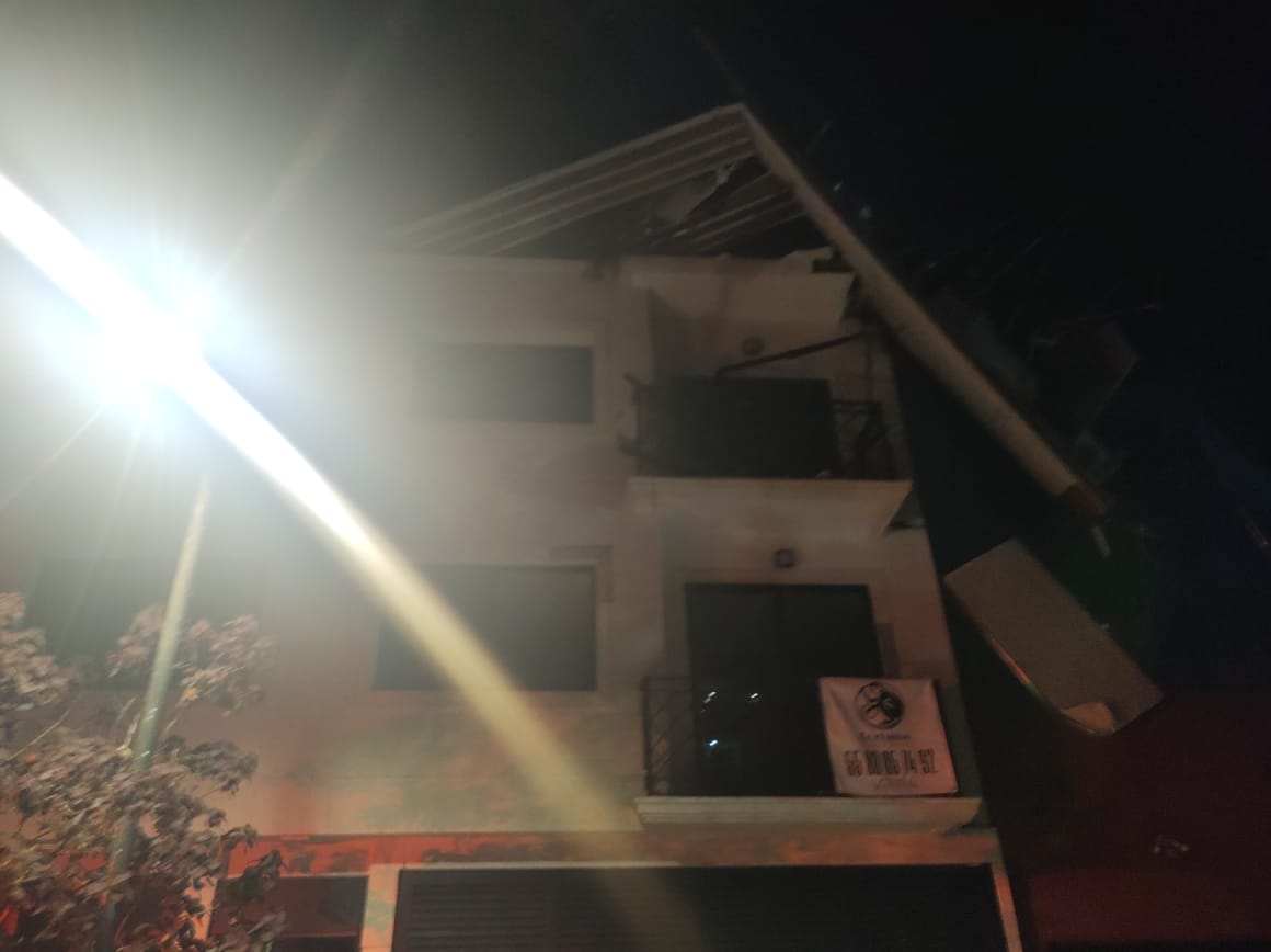 Explosión en edificio de la colonia Narvarte, en CDMX, deja al menos cuatro personas heridas