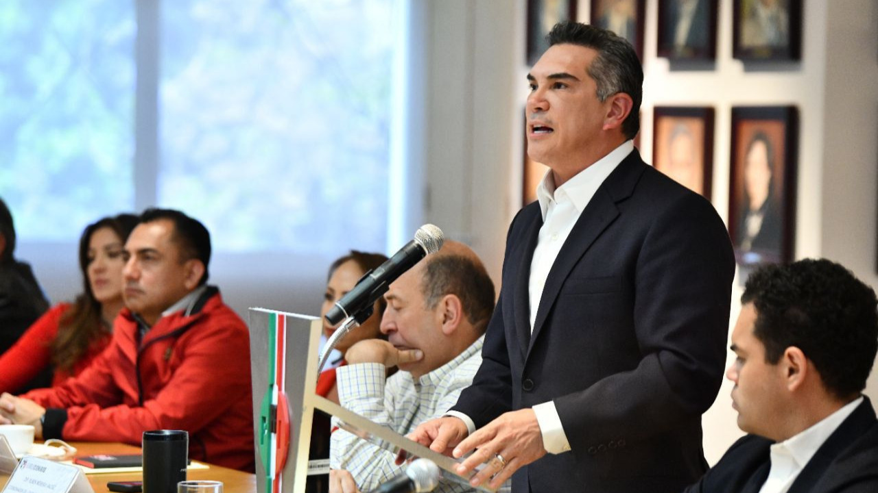 ‘El PRI no es un partido de rebeldes’; acuerdan votar contra reforma eléctrica