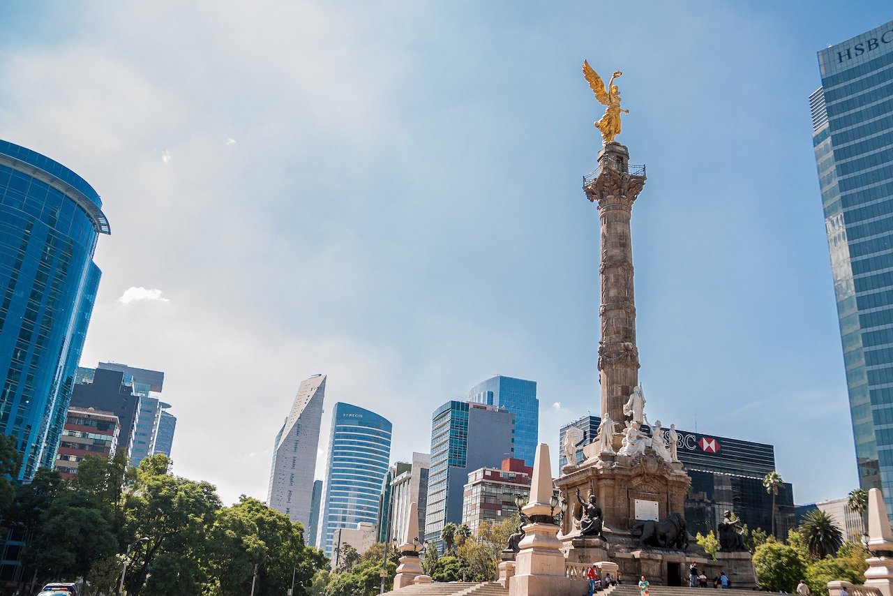 Economía de México crece 0.9% en el primer trimestre de 2022