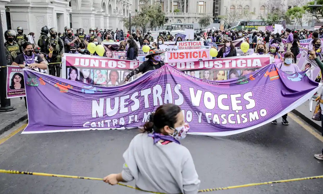 Lo que las feministas latinoamericanas le pueden enseñar a las estadounidenses sobre la lucha por el aborto