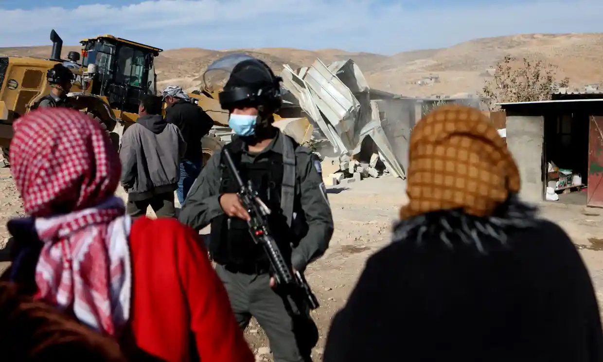 Un tribunal israelí sienta las bases para el desalojo de mil palestinos de una zona de Cisjordania