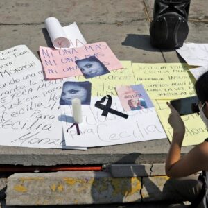 España reclama por el asesinato de la activista Cecilia Monzón; investigan feminicidio