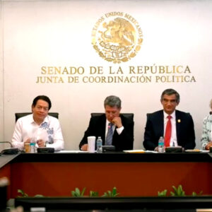 Desde el Senado, Américo Villarreal denuncia persecución contra su familia; PAN y PRI se quejan por uso del recinto