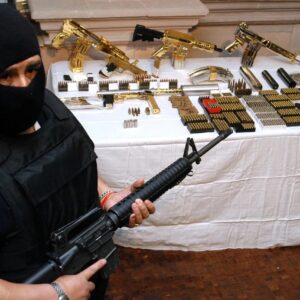 México alista nueva demanda en contra de fabricantes de armas de EU