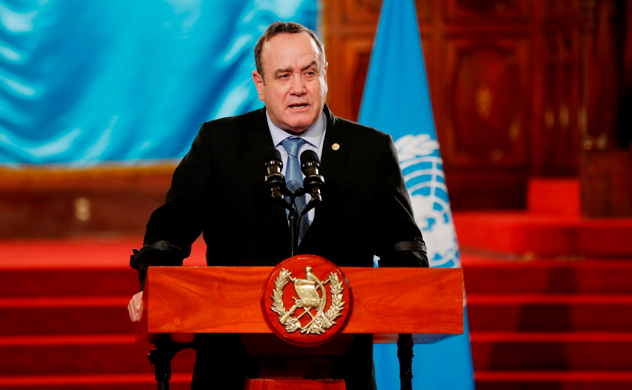 ‘No voy a ir a la Cumbre de las Américas’, asegura el presidente de Guatemala