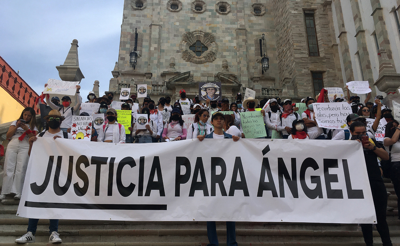 ‘Ángel no murió, la Guardia lo mató’: estudiantes marchan en Guanajuato por justicia
