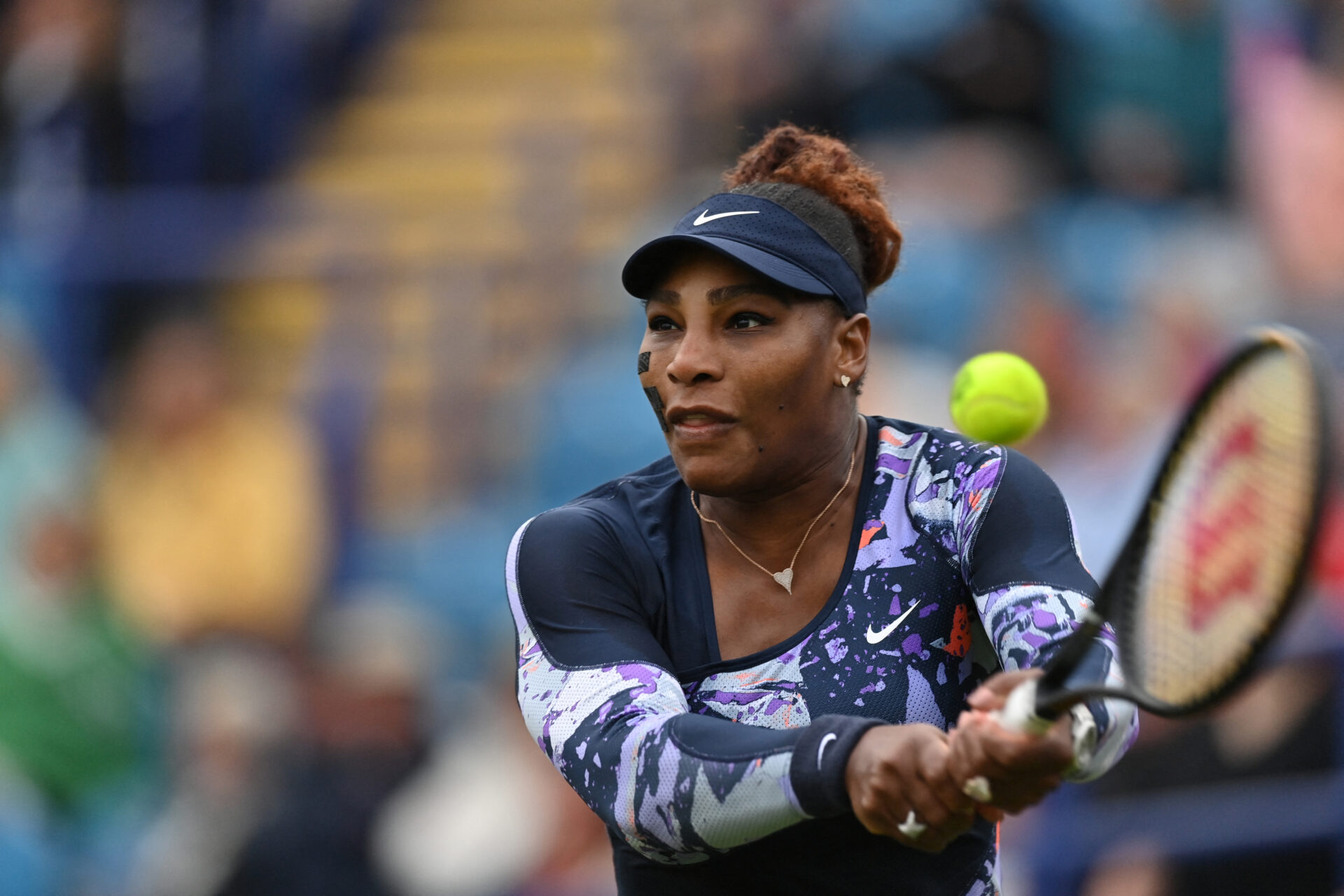Serena Williams reacciona a su derrota en Wimbledon