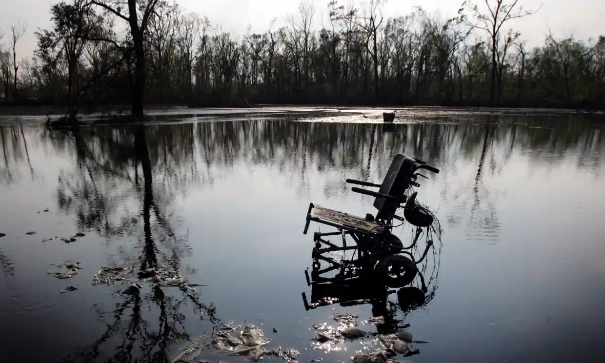 Las personas con discapacidad son ‘sistemáticamente ignoradas’ en la crisis climática, revela un estudio