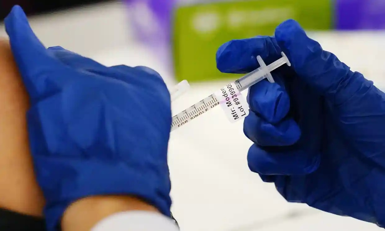 Los ensayos de la nueva vacuna anticovid aumentan las esperanzas de un refuerzo anual