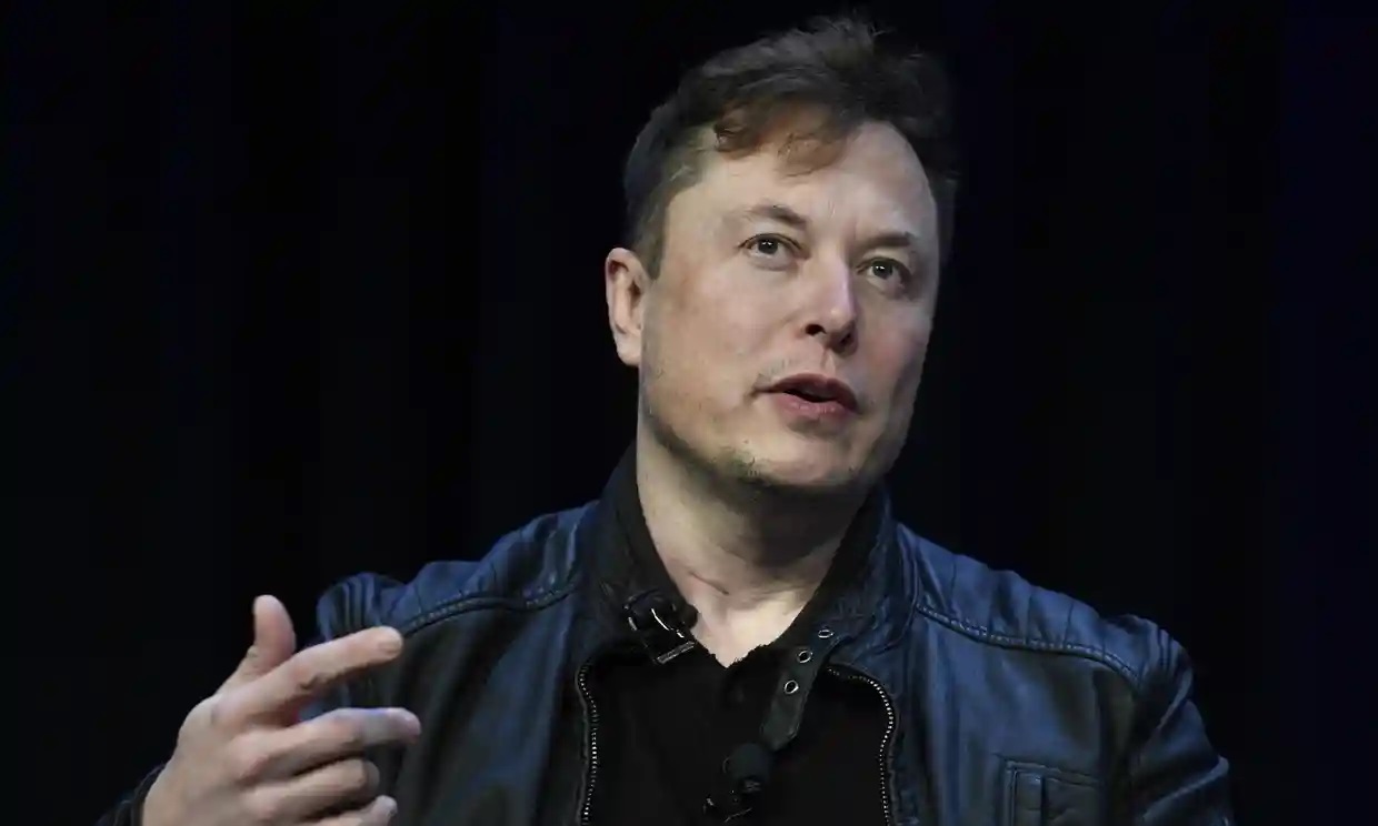 Elon Musk busca recortar el 10% de los empleos en Tesla por el ‘súper mal presentimiento’ sobre la economía