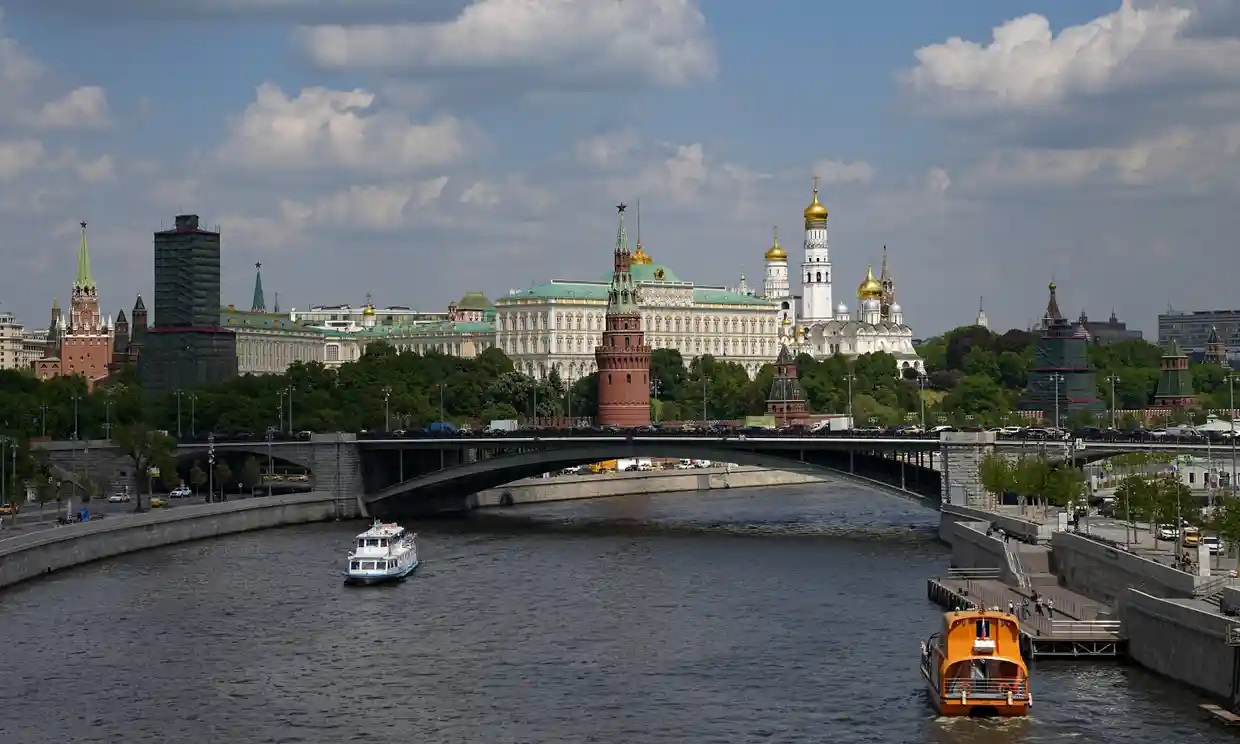 Rusia incumplió el pago de su deuda por primera vez desde 1998, dicen informes