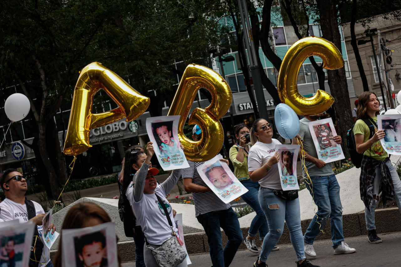 ‘Nunca más’: Familiares de los niños fallecidos en la Guardería ABC protestan a 13 años del caso