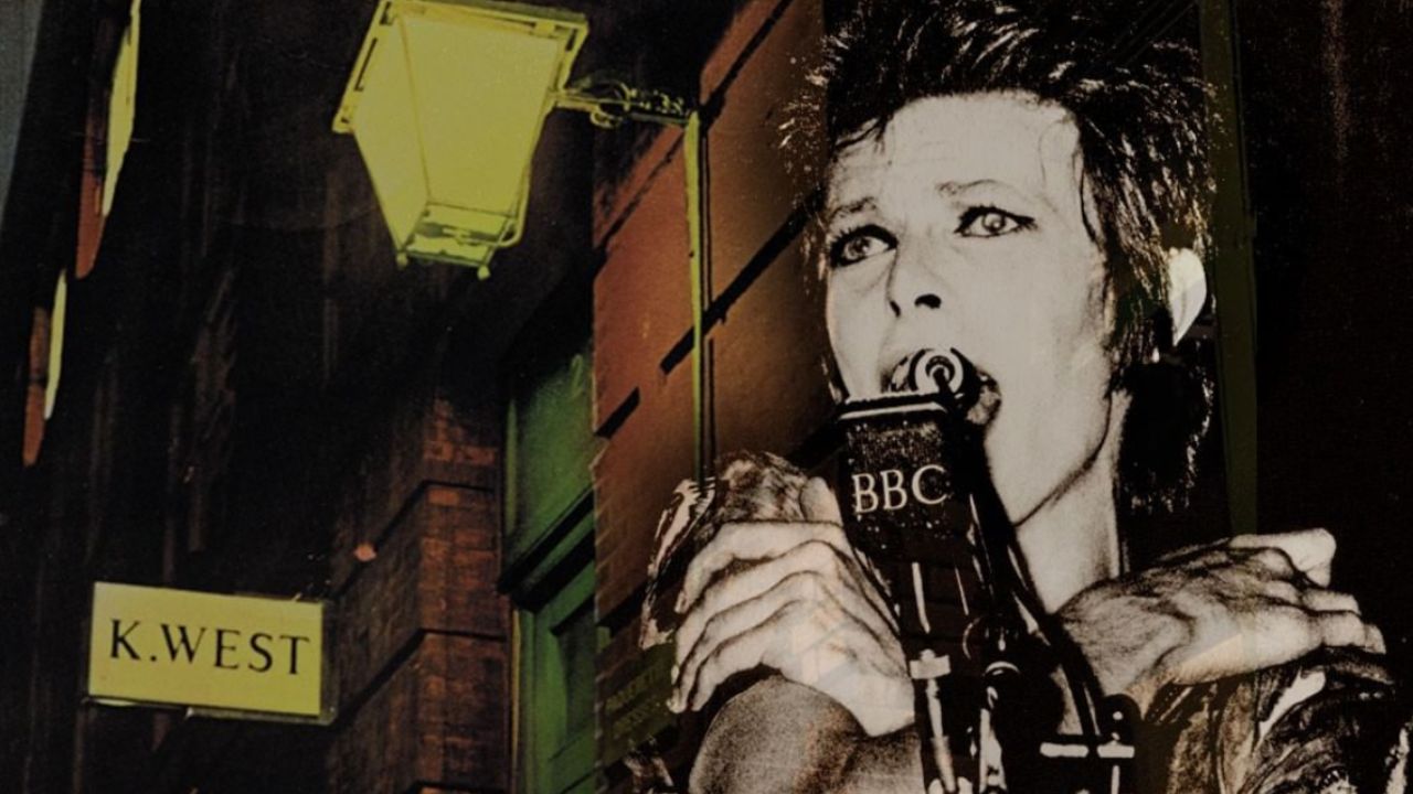 <em>The Rise and Fall of Ziggy Stardust and the Spiders from Mars</em>, de David Bowie, cumple 50 años