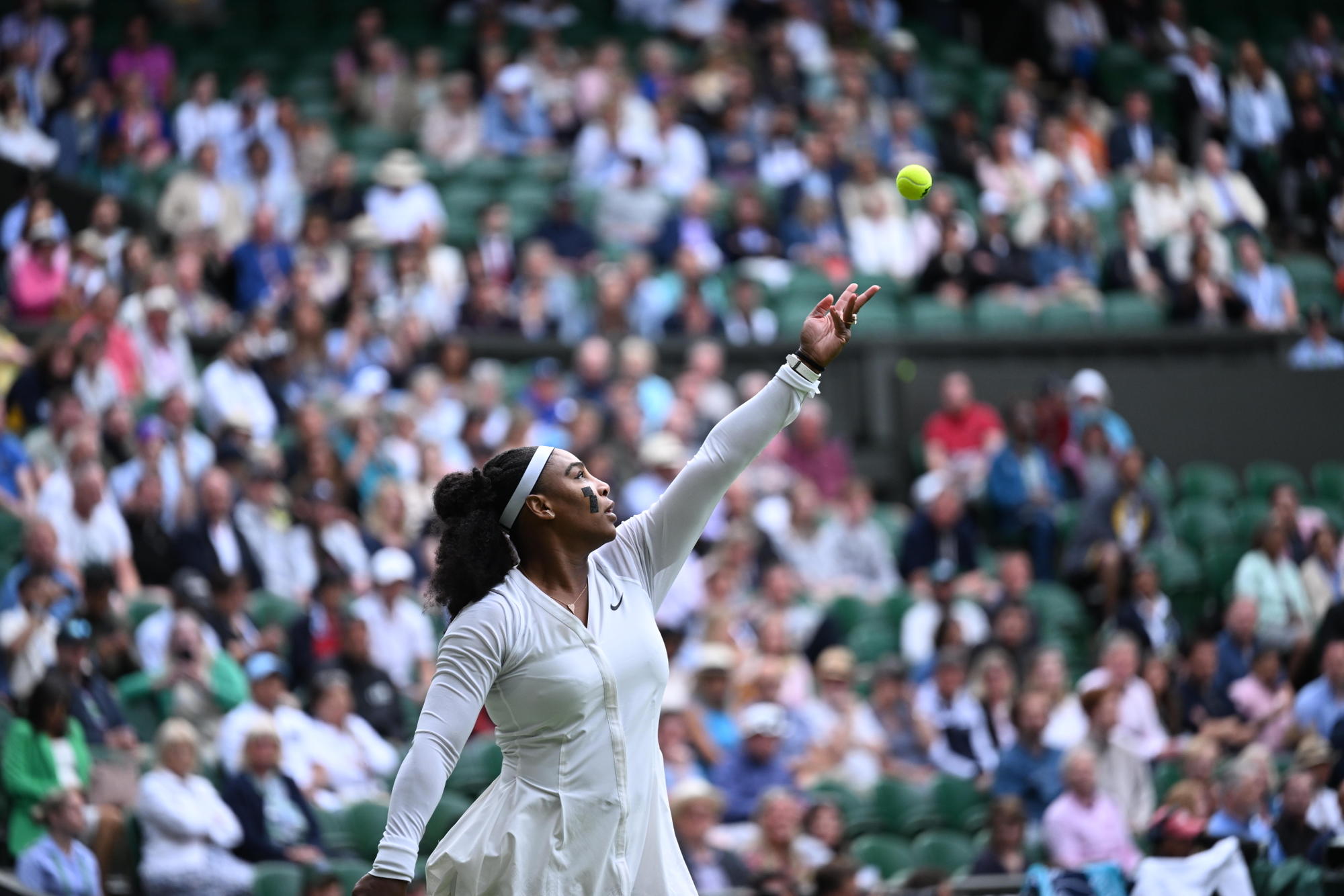 Serena Williams es eliminada en la primera ronda de Wimbledon