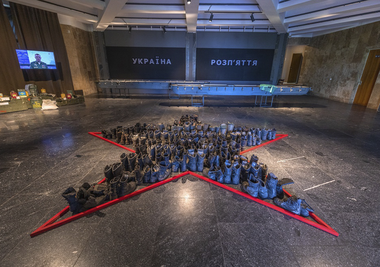 Museo ucraniano abre exposición sobre la guerra