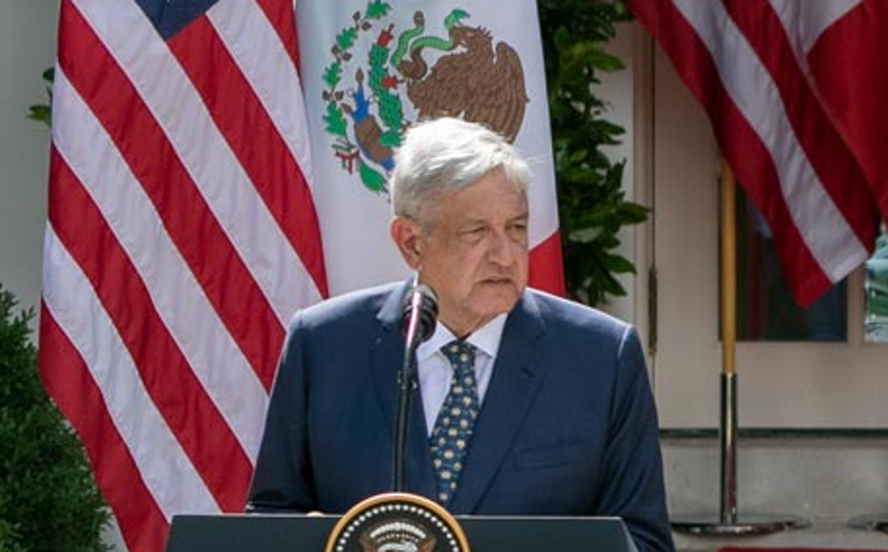 ‘No creemos que se deba invitar a dictadores’: la Casa Blanca revira a AMLO