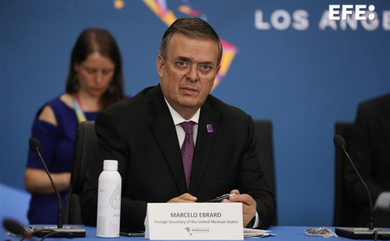 Ebrard pide una reforma de la OEA y que EU levante el embargo a Cuba