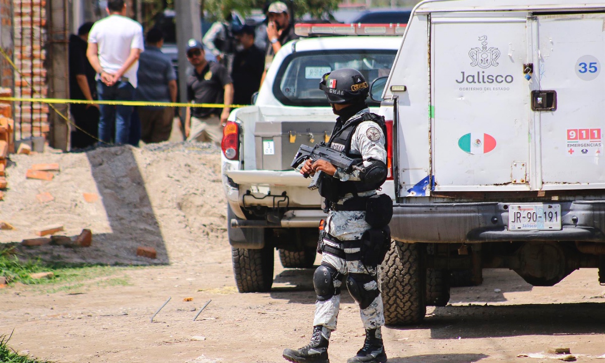 Enfrentamiento entre policías y delincuentes en El Salto, Jalisco, deja 13 muertos
