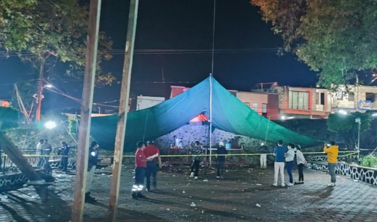 Explosión de pirotecnia deja 4 lesionadas en fiesta patronal de Tlalnepantla, Morelos