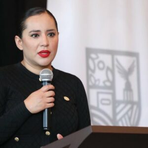 Sandra Cuevas denuncia a contralor ante la FGJ tras operativo en la Cuauhtémoc