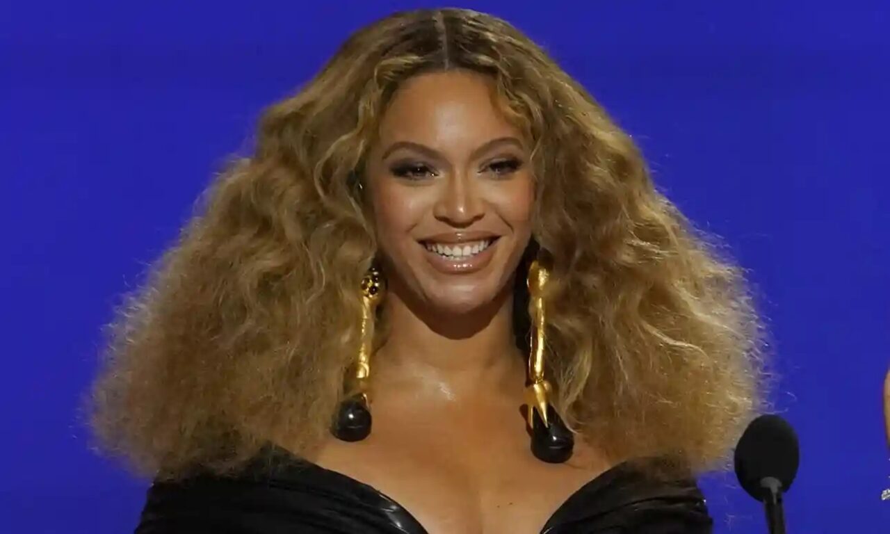 Beyoncé regresa con Renaissance: una jugada mainstream y golpe al perfeccionismo