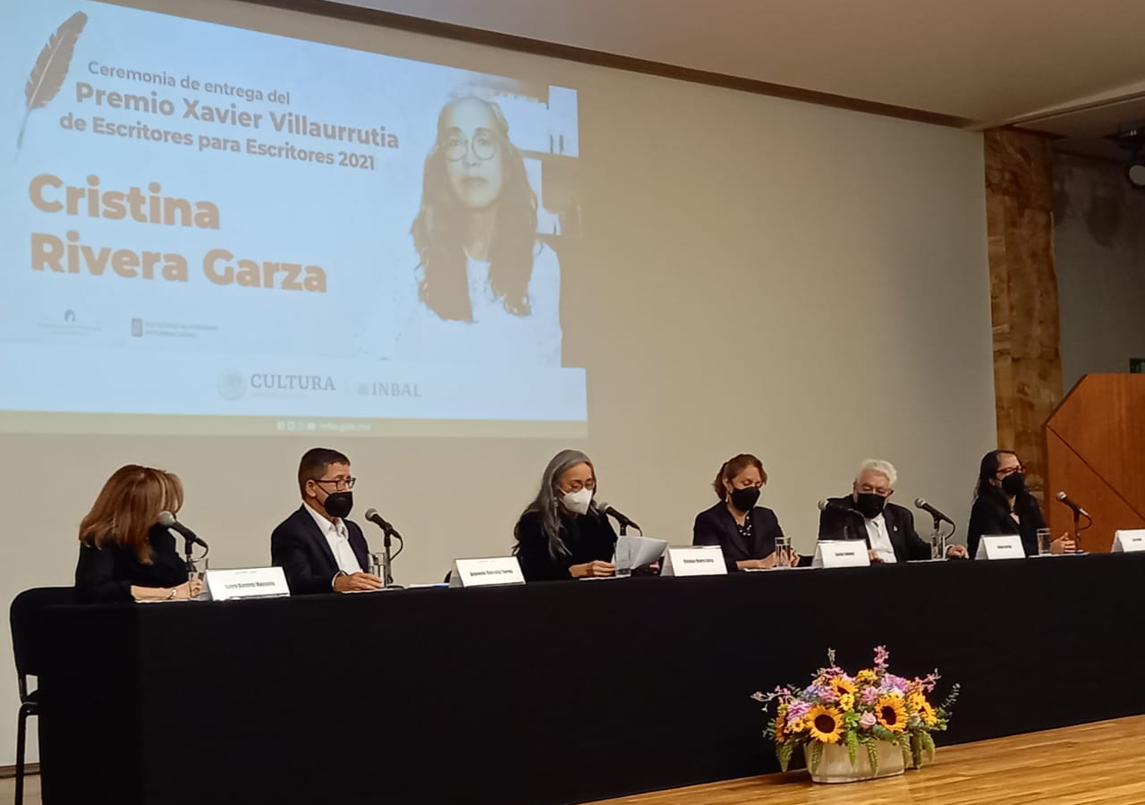 Critican a Felipe Garrido por pedir a Cristina Rivera más protagonismo de personaje feminicida