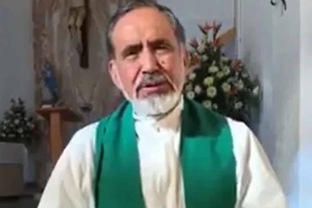 ‘Me salió muy barato’, sacerdote denuncia golpiza en comunidad de Michoacán