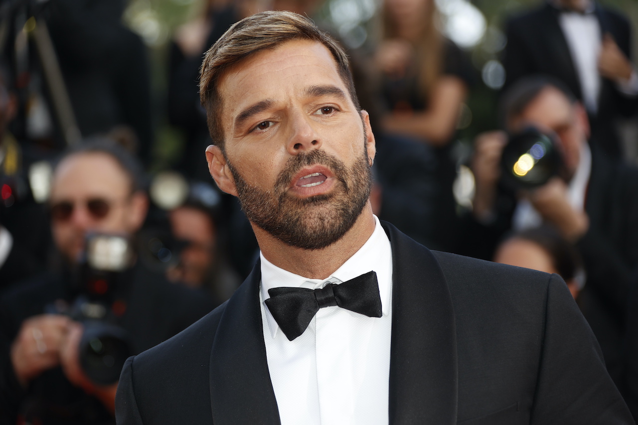 Juez emite orden de restricción contra Ricky Martin por violencia doméstica