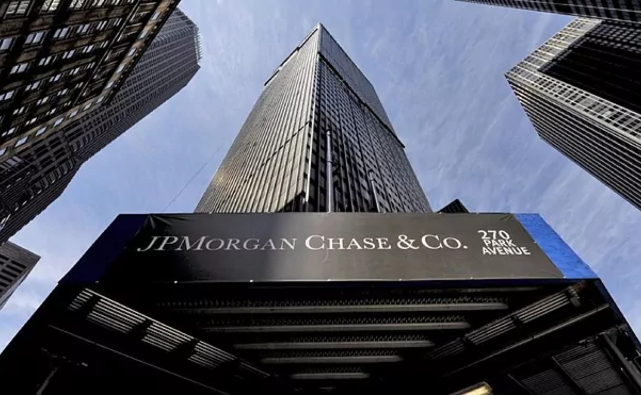 ‘Es probable que AMLO se doblegue’: JP Morgan sobre consultas energéticas