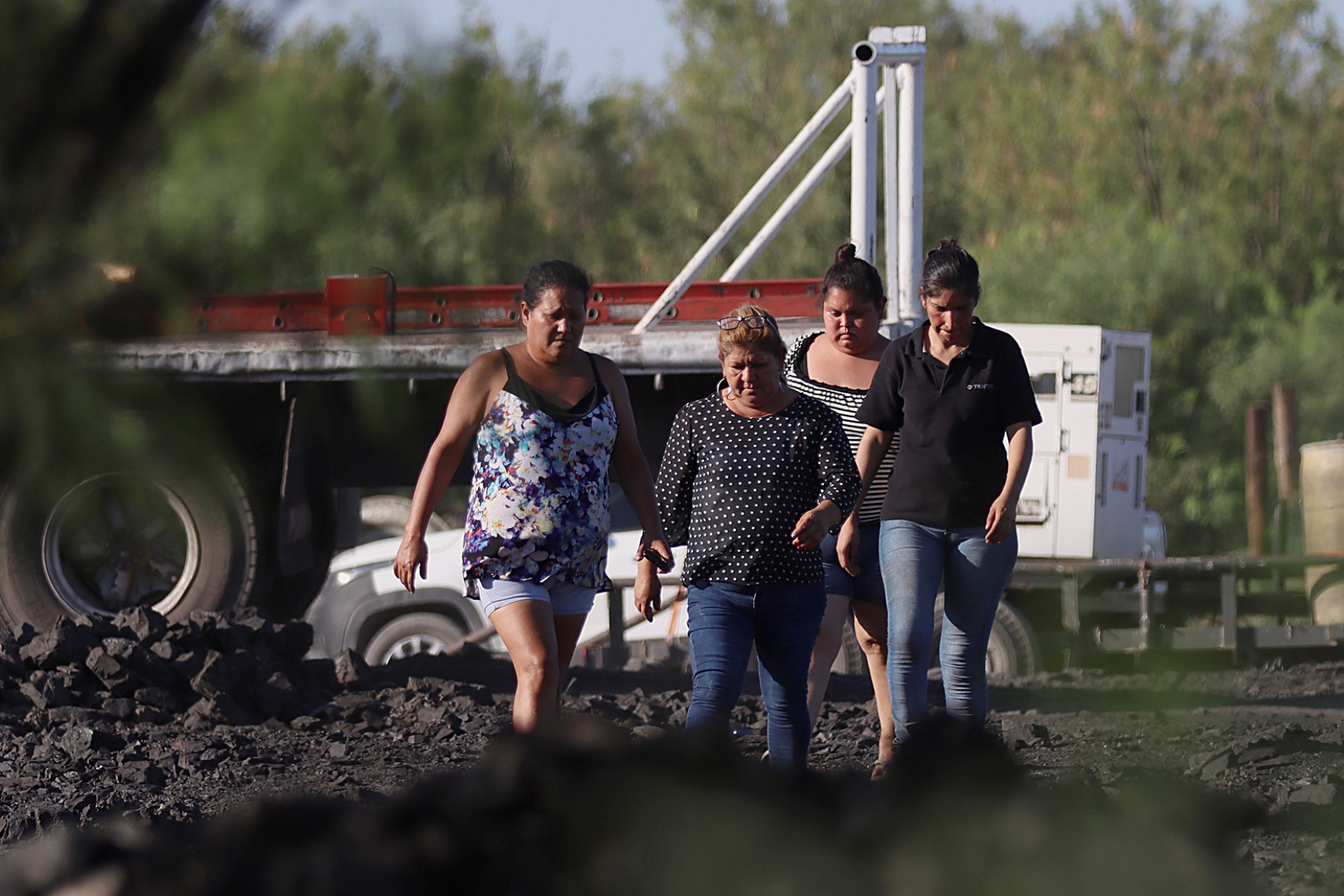 La tragedia vuelve a Coahuila: 10 mineros quedan atrapados en un pozo de carbón