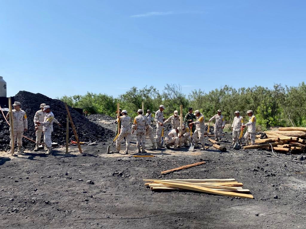Se cumplen 19 días de labores de rescate de mineros atrapados en Coahuila