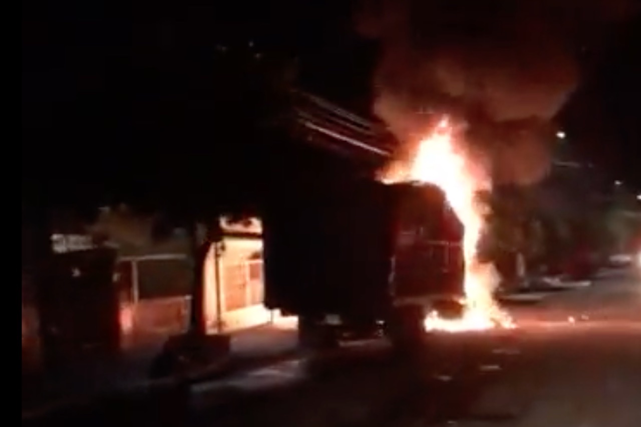 Reportan quema de vehículos en Colima tras la detención de ‘La Vaca’ en CDMX