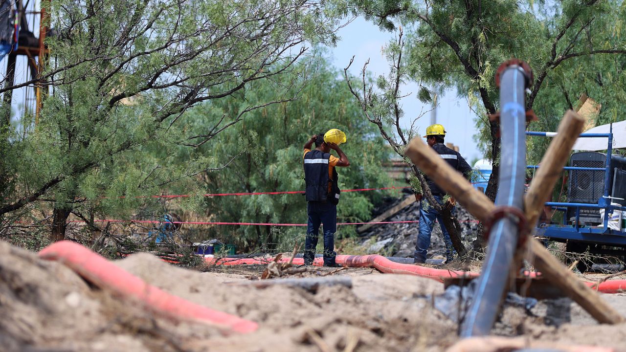 El gobierno busca asesoría internacional para el rescate de los mineros en Coahuila
