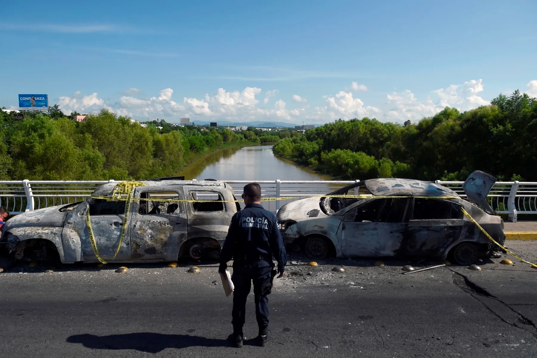 Guacamayaleaks: Los motivos del gobierno para que la violencia del narco no fuera considerada terrorismo
