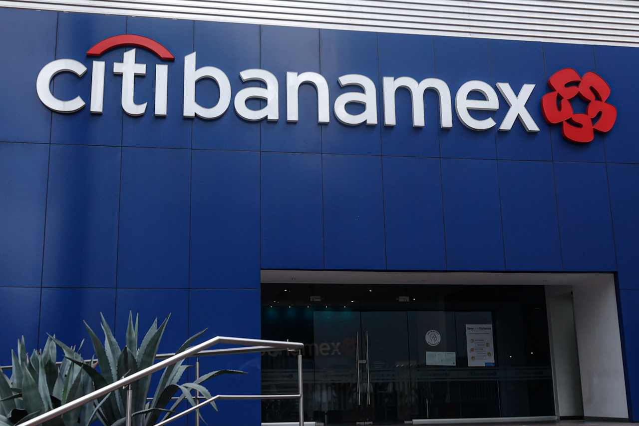 La venta de Banamex está en proceso de diligencia, confirma Hacienda