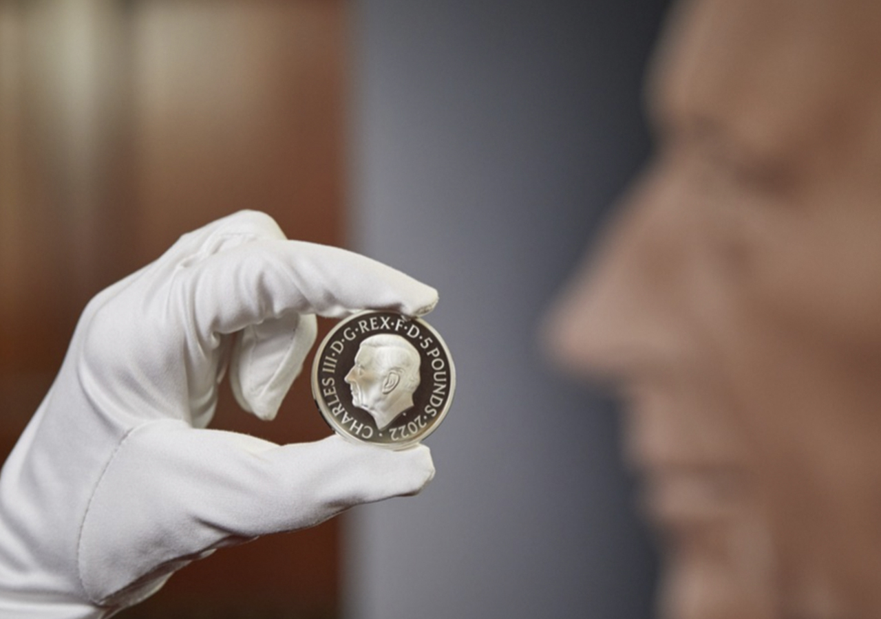Casa de Moneda británica lanza la primera moneda del rey Carlos III