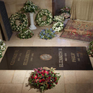 Muestran tumba de Isabel II en Windsor