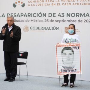 AMLO respalda a la FGR tras la renuncia de Omar Gómez y acusa ‘presiones’