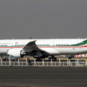 El avión presidencial realizó vuelo del AICM a California, EU