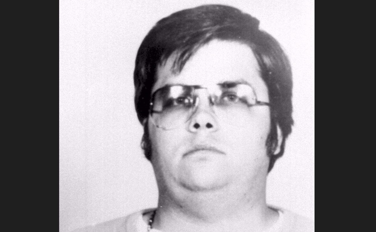 Juez rechaza libertad condicional al asesino de John Lennon