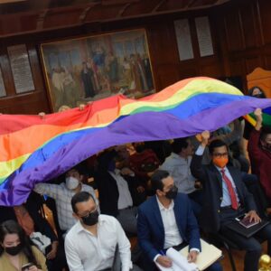 Matrimonio igualitario avanza en Edomex: Comisiones lo aprueban y pasa al pleno