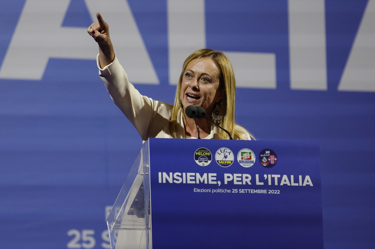 La ultraderecha gana la elección en Italia, beneficiada con el abstencionismo