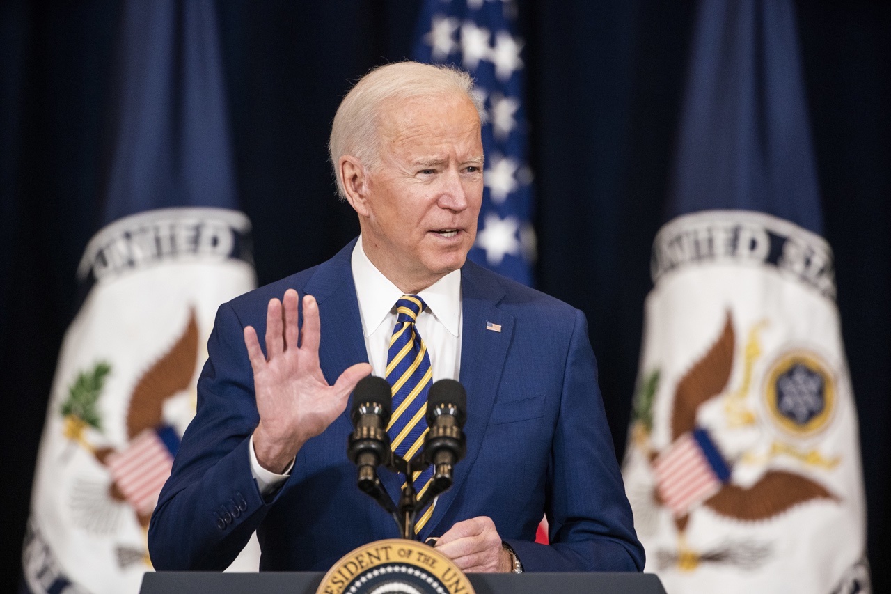 Biden expresa condolencias por los fallecidos en el gélido temporal de Navidad