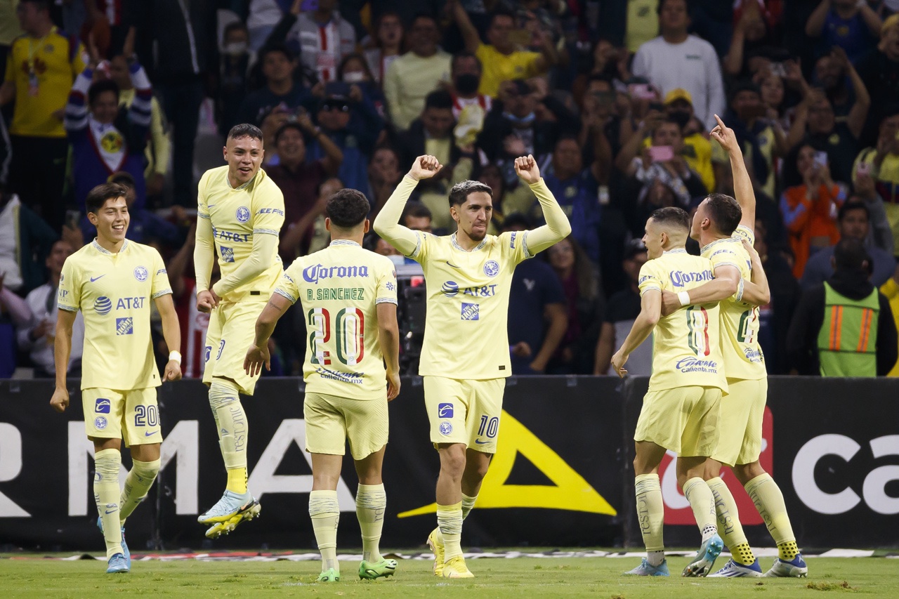América se impone sobre Chivas y ya es primer lugar en el Apertura 2022