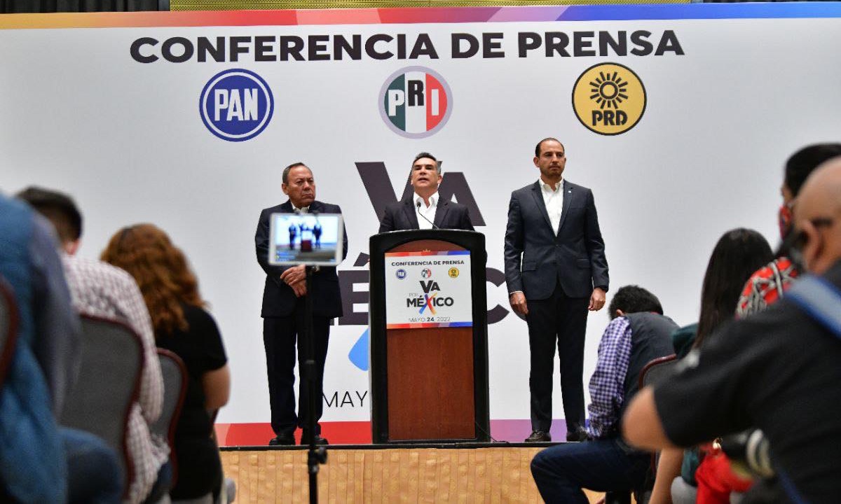 Organización de Claudio X. González llama a no romper la alianza ‘Va por México’