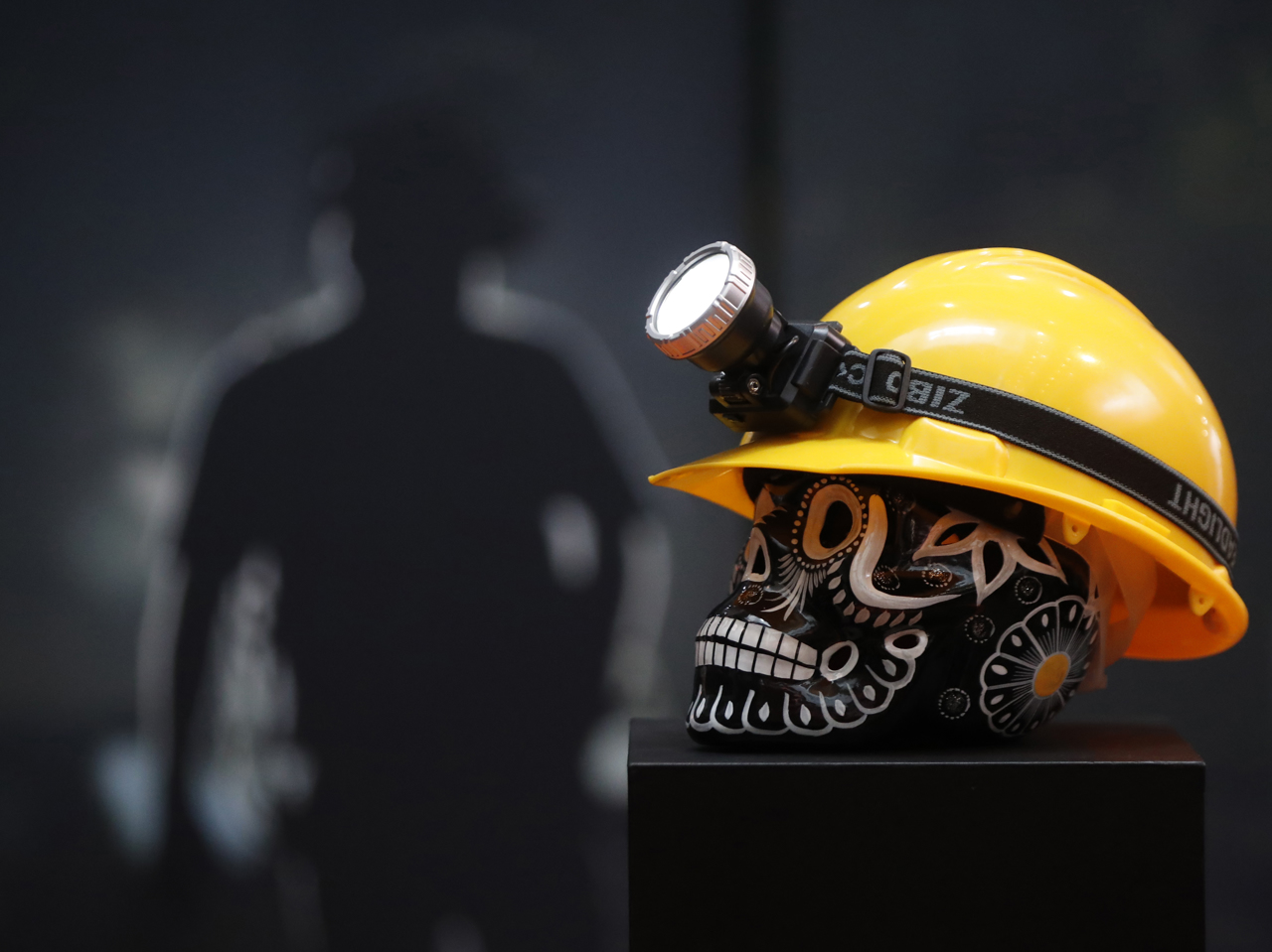 Museo Memoria y Tolerancia dedica altar a mineros muertos